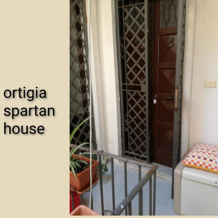 Ortigia Spartan House 2 Syracuse Екстер'єр фото